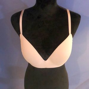 VICTORIA SECRET THE T-SHIRT BRA